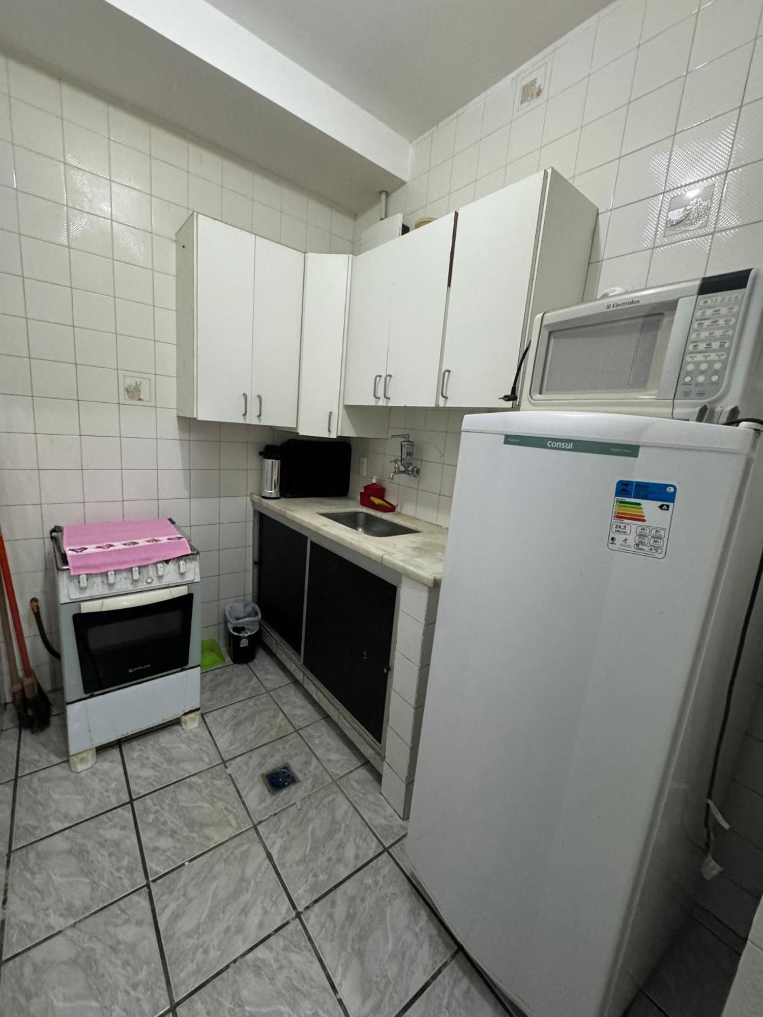 Apartamento Vista Mar: Beachfront 2-Bedroom with Elevator and Wi-Fi Guarapari Exterior photo